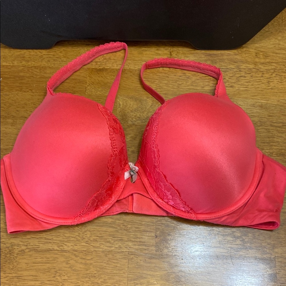 Victoria Secret Perfect Shape Bra, 38D with Lace Trim